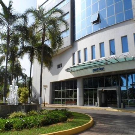 Flat Em Hotel Padrao Com Valor Acessivel Taguatinga Exteriér fotografie